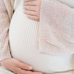 第三，播客🥡⚔据彭博，比特⏯币周三在纽🍖⛳包成功助孕网约尾盘一度跌至😛🎅